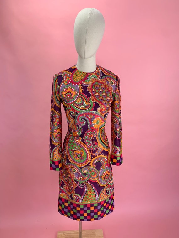 1960’s Bold Mod Polyester Shift Dress