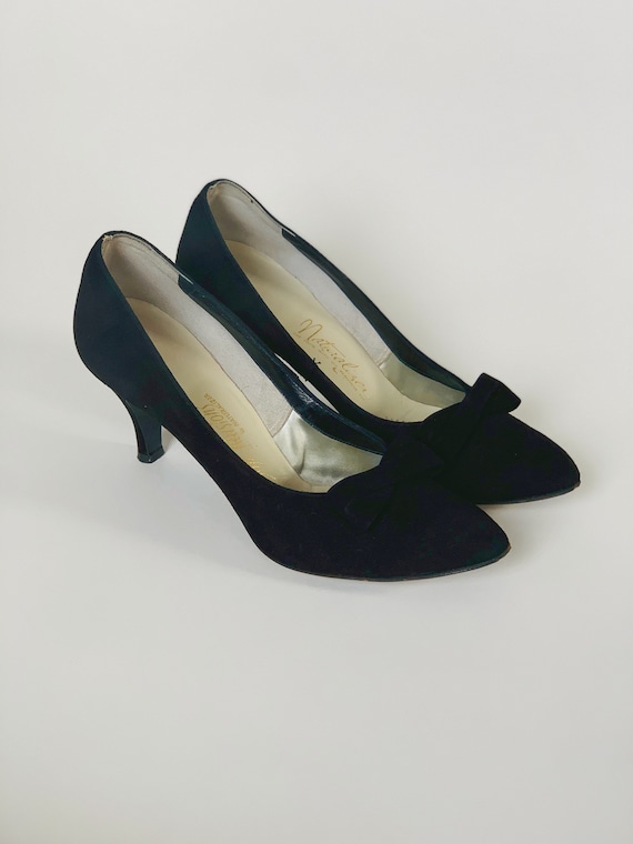 1950’s Black Suede Bow Heels