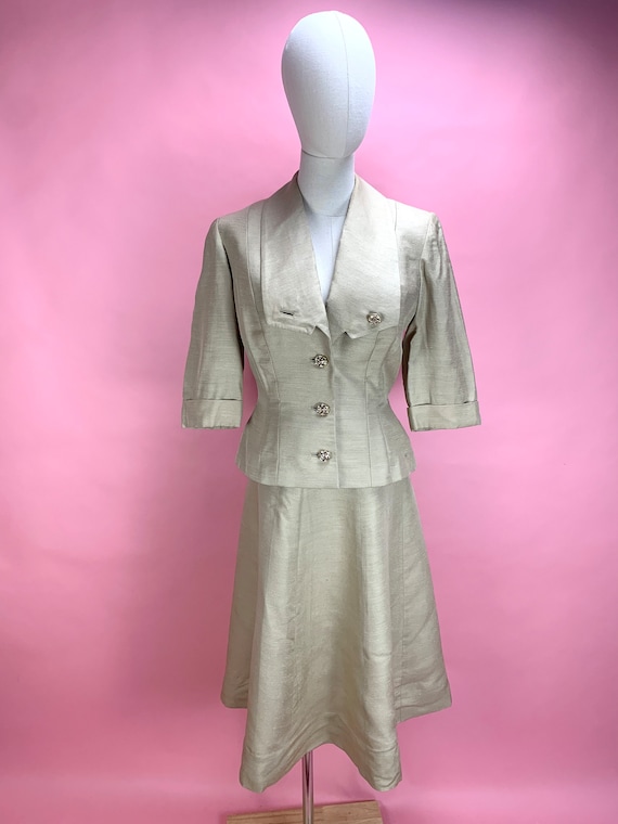 1950’s Silk Suit Fit N Flare