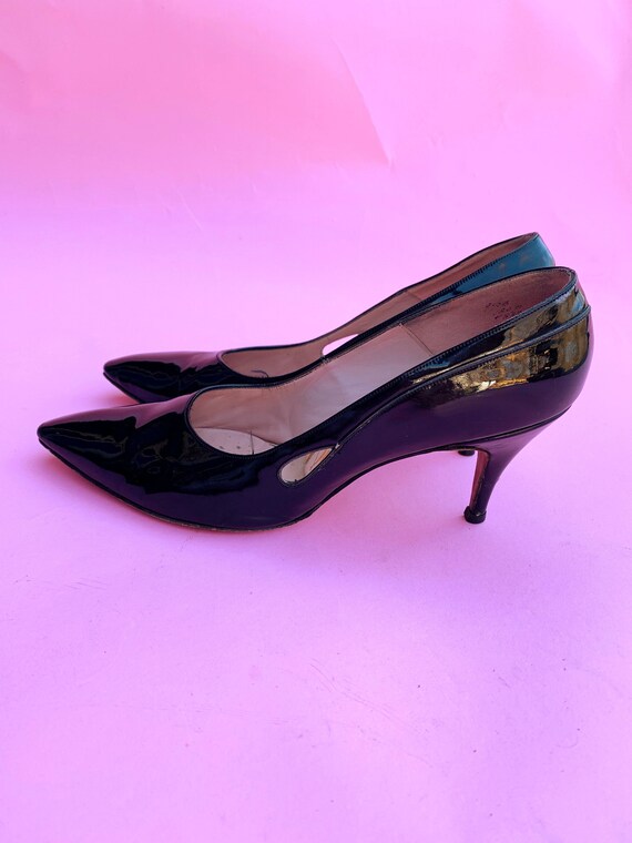size 9.5 heels