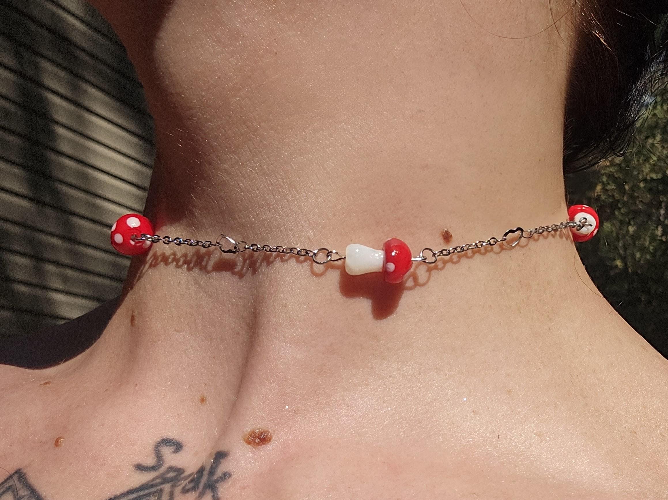 Red Mushroom Choker Necklace: Stainless Steel Heart Chain - Thumbnail 3