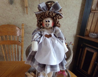 Inspirational Shelf Sitter Doll, Country Doll, Farmhouse Doll, Tiered Tray Doll, Shelf Sitter Doll