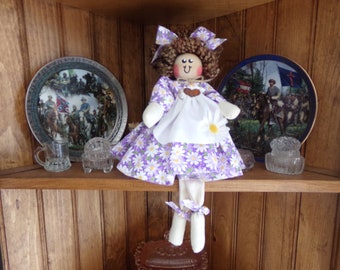 Donna's Shelf Sitter Daisy Doll