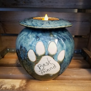 Pet urn / custom pet memorial with candle / personalized ceramic urn for cremation / personalized urn / cat urn / dog urn / funeral urn