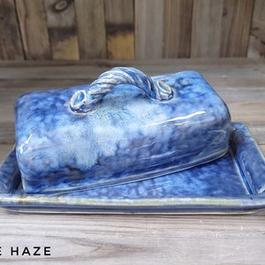 Butter Dish with lid / covered butter dish / ceramic / pottery butter dish / gift / regular butter keeper / stick butter dish / best seller