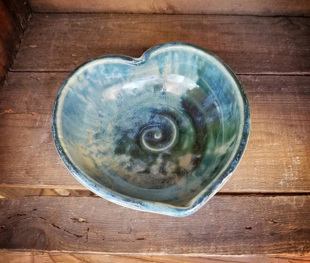 Ceramic Heart Bowl / Heart Shaped Bowl / Ring Bowl / Wedding Gift
