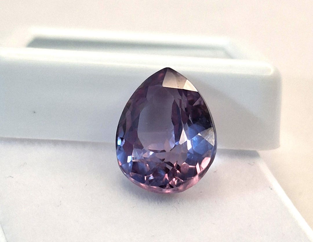 Natural Certified 6-8 Ct Bi-colour Alexandrite Shape Pear Cut Loose ...