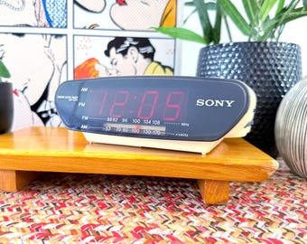Vintage Sony Dream Machine AM/FM Radio Digital Alarm Clock Model
