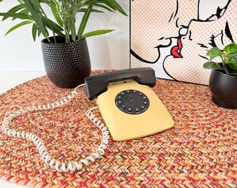 Vintage Magnasonic Formula One Telephone | Retro 1980s Desk Phone | Space Age Kitsch Office Landline | 70s Revival Tech Prop