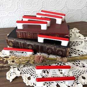 Vintage 1980s Red & White Plastic Drawer Pulls | Set of 8 Retro Postmodern Decor | Space Age Revival Furniture Hardware | DIY Home projects