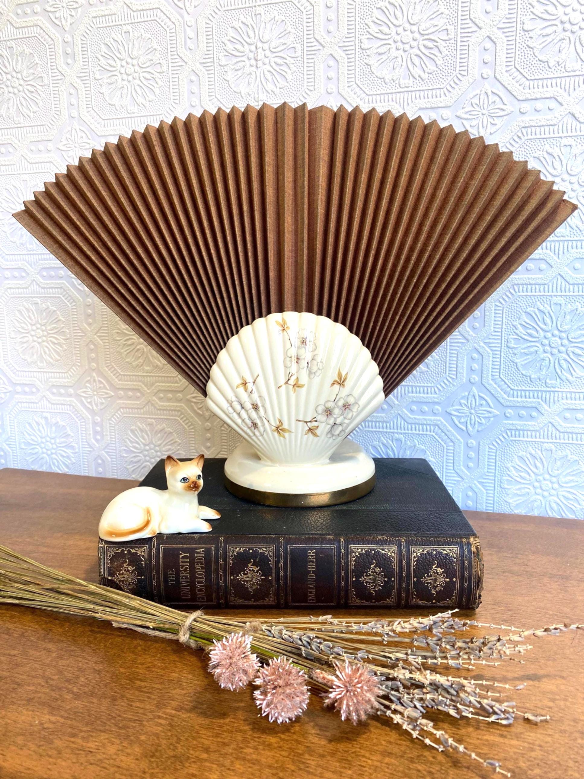 Vintage Clam Shell Ceramic Lamp - Etsy