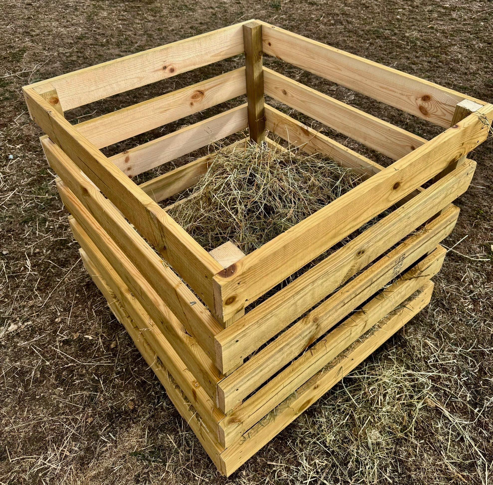 Hay Stack Box Horse Hay Feeder / Hay Box Crate - Delivered Fully Built - 70x70x70cm ...