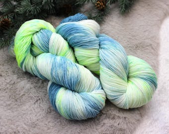 Hand Dyed Yarn, Fingering weight, Superwash Merino Wool, Arctic Flare
