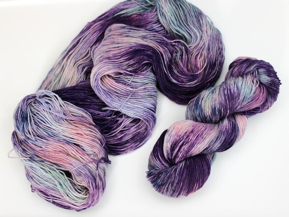 Hand Dyed Yarn, Fingering weight, Superwash Merino Wool, Sugarplum Sky
