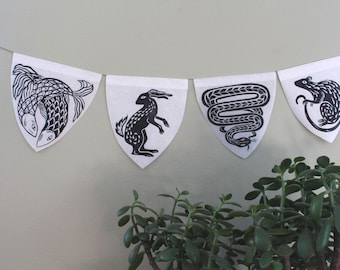 Four Animal Garland