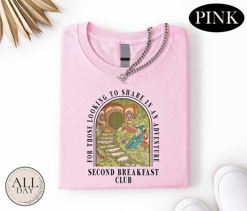 Second Breakfast Club Shirt, Adventure Bookish T-shirt, Fantasy Book Lover Top, Middle-Earth Fan Inspired Apparel, Cottagecore Sweatshirt Bild 8