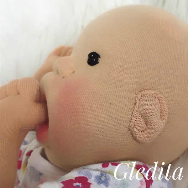 ANZAHLUNG für eine CUSTOM ORDER von Gledita Still demo Puppe