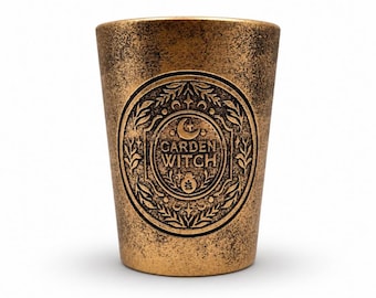 Terrakotta-Pflanztopf mit Bronze-Effekt „Garden Witch“