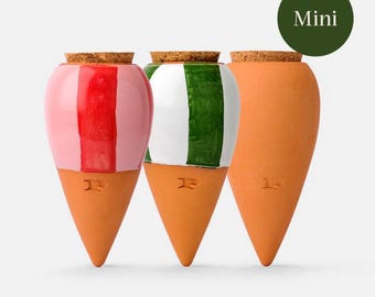 Trio mini Ollas “The Striped” von Pepín – Herzförmige Bewässerungshilfe aus Keramik