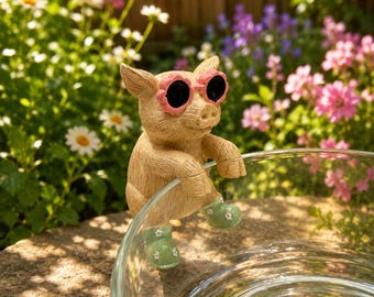 Topfhänger Schweinchen mit Brille | Blumentopf-Deko | Schwein aus Harz zum Einhängen | 9 cm