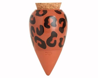 ¡Neu! Olla "Macchiato Leopard" de Pepín – Pflanzgefäß zur natürlichen Bewässerung