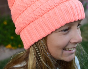 Handgefertigte grobstrick Mütze – Salmon Peach Wintermütze