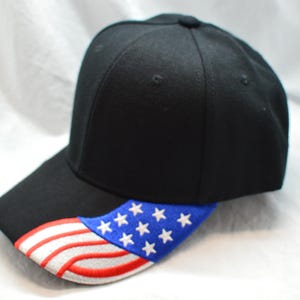 Patriotic Baseball Cap with Embroidered American Flag – USA Hat – Adjustable Unisex Cap – Fourth of July Hat – Veterans Gift – USA Pride