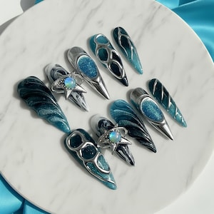 Galaxy Chrome Press On Nails | Sci-fi Stiletto with Planet Charm | Festival Nail Art | Reusable Handmade Cyber Nails