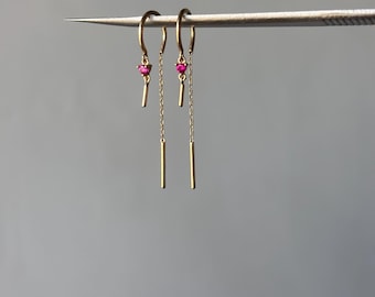 Pendientes colgantes de rubí - Pendientes de cadena de oro - Joyería fina minimalista y delicada