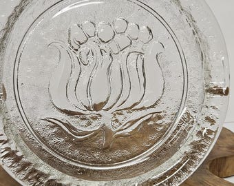 Vintage art glass ashtray