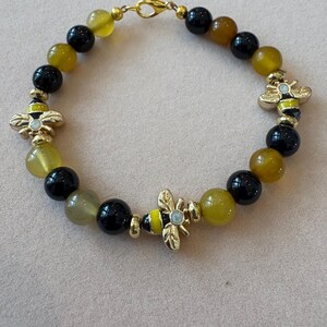 Bumble Bee Beaded Bracelet