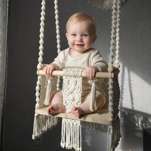 Macramé babyschommel voor je allerliefste kleintje, boho-stijl, babykamerdecoratie, babystoel van natuurlijk katoen, cadeau voor de eerste verjaardag