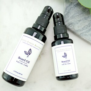Beard Oil | Beard Grooming | A lightweight oil, easily absorbed and nourishing to both the skin and hair