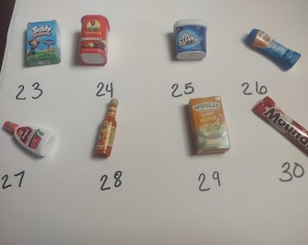 Mini Brands Series 4