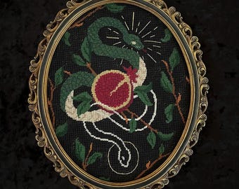 Metamorfoza | Przemiana węża i granatu, haft krzyżykowy, sztuka średniowieczna, drewniana złota rama