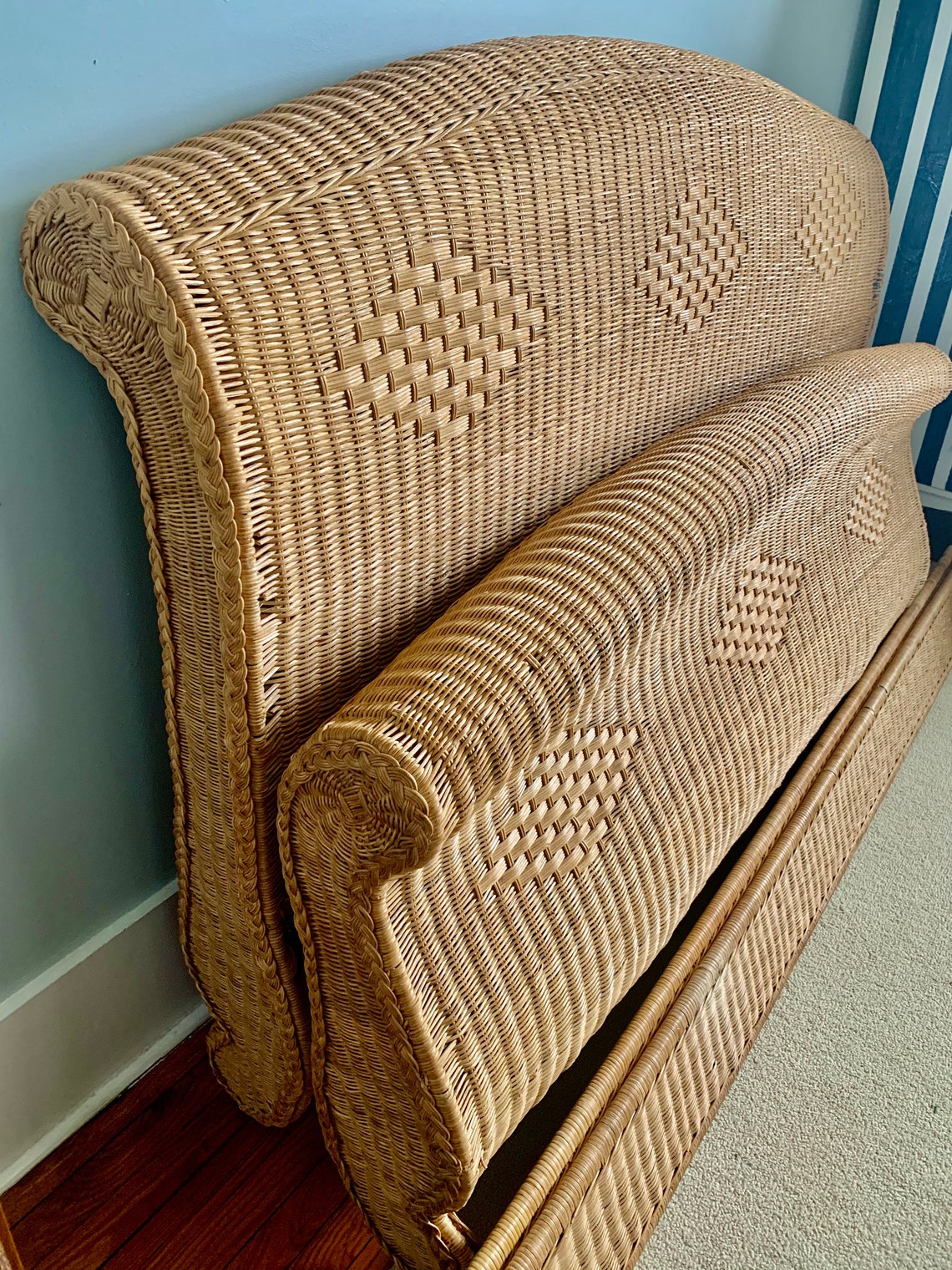 Vintage Rattan Bed // Wicker Sleigh Bed // Queen size Woven Etsy