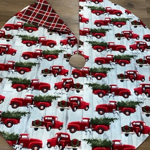 Red Truck Christmas Tree Wreath Tree Skirt Reversible Plaid Full Size Country Cottage