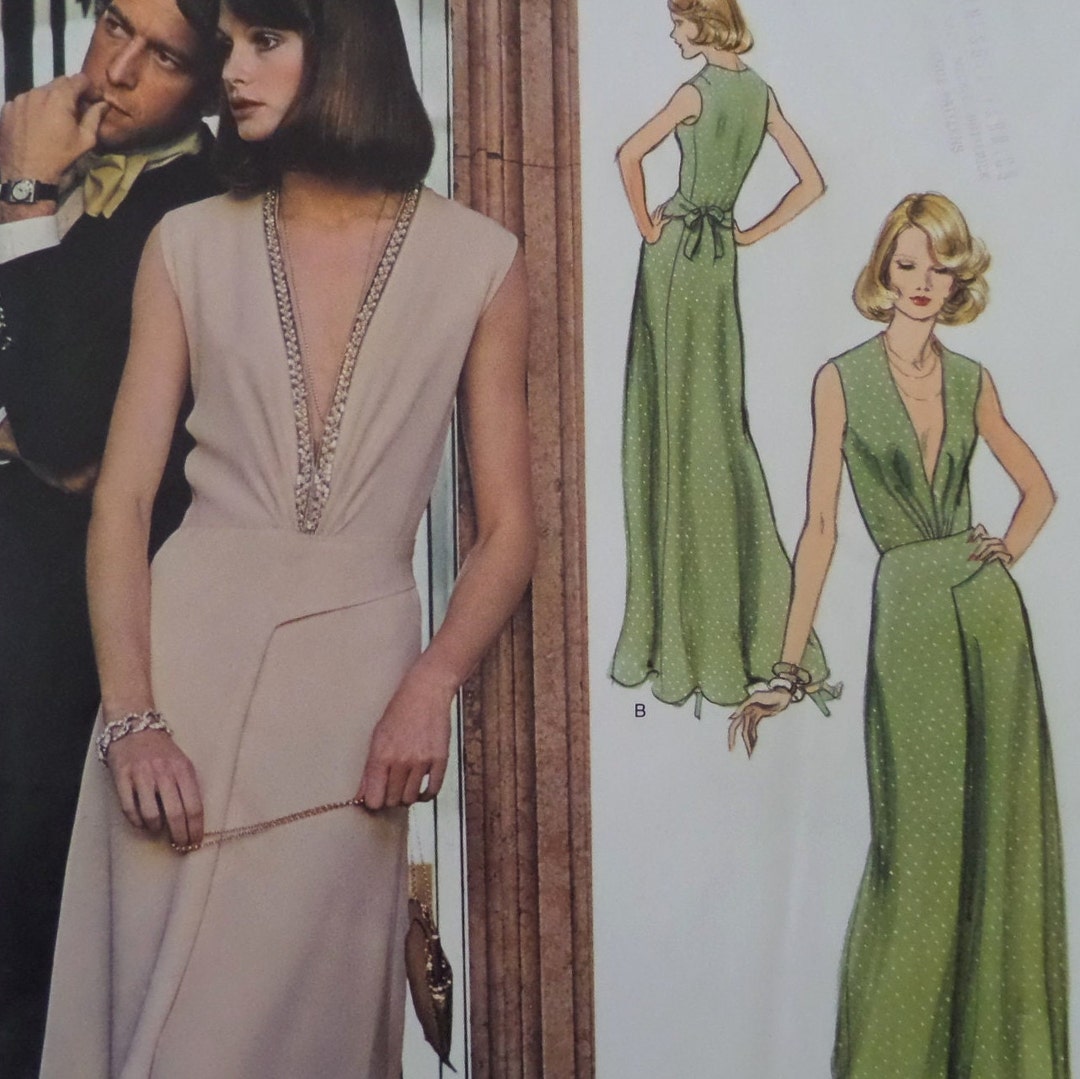 EVENING DRESS Pattern Vogue 1066 Miss 10 Plunging Neck Designer ...