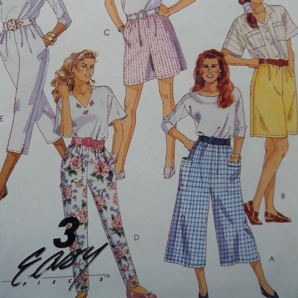 PULL ON SHORTS Pattern • McCalls 6026 • Miss M 14-16 • Gauchos • Elastic Waist Pants • Sewing Patterns • Womens Patterns • WhiletheCatNaps