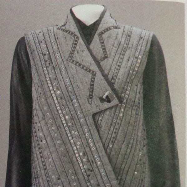ASYMMETRICAL JACKET Pattern • Vogue 7746 • Miss XS-M • Button Vest • Loose Fit Jacket • Sewing Patterns • Womens Patterns • WhiletheCatNaps