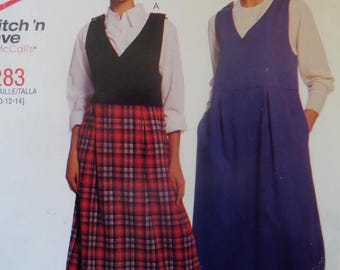 Loose Fit Jumper Pattern: McCalls 2283, Miss Sizes, Uncut, Shoulder Button, V-Neck, Inverted Pleats, Womens Sewing Patterns, WhiletheCatNaps
