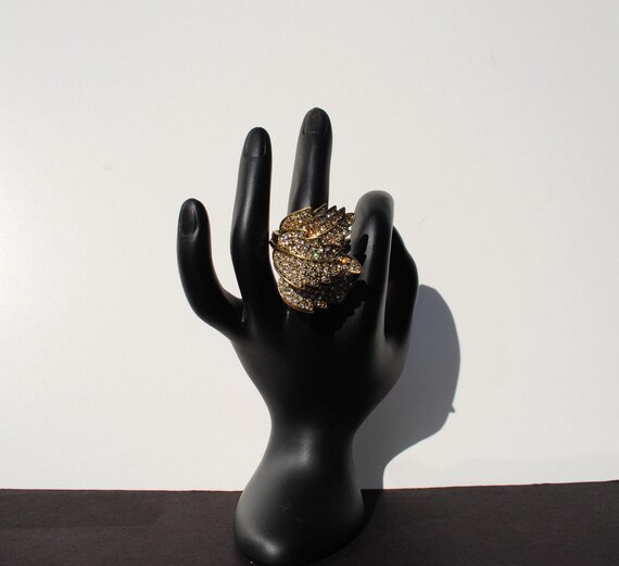 Gold Three Leaf Rhinestone Ring - image 2