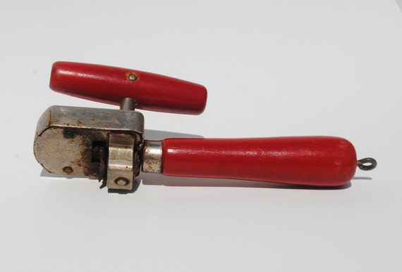 Edlund Red Handel Hand Crank Can Opener 