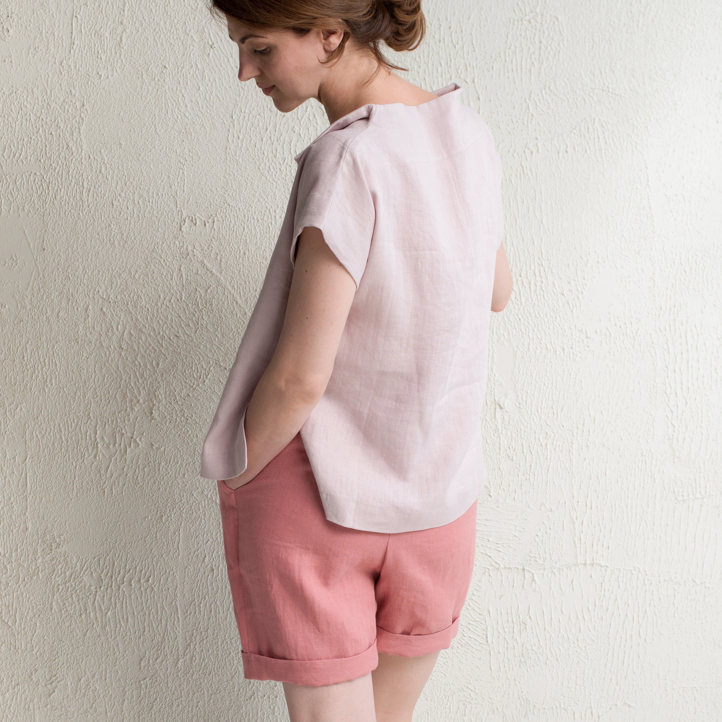 Linen Classic Shorts With Pockets