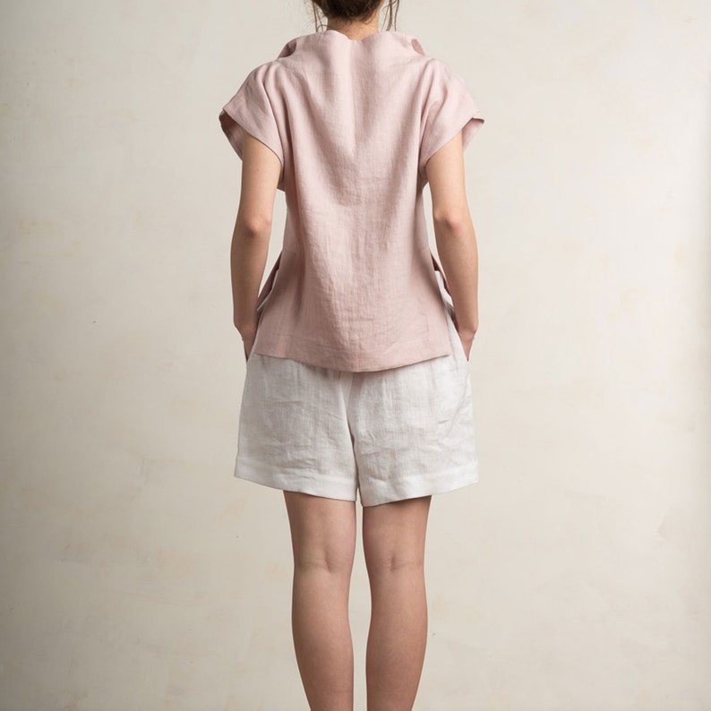 Linen shorts with pockets, White linen shorts for woman, Elastic waist shorts, Handmade linen clothing 画像 6
