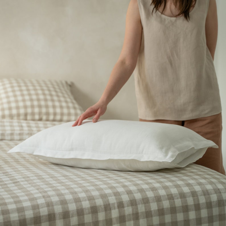 Natural linen pillowcase with flange, Pure linen bedding, 1 envelope closure pillow case Standard, King, Euro, Body, Queen pillow cover image 3