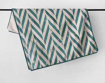 Natural baby blanket, Printed linen cotton blend blanket with wool fill, Aqua zigzag nursery blanket, Wool blanket for baby, Baby quilt