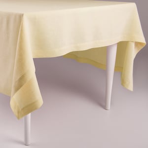Linen tablecloth in Butter yellow, Pale yellow tablecloth rectange or square, Custom linen table cloth, Handmade gift for home