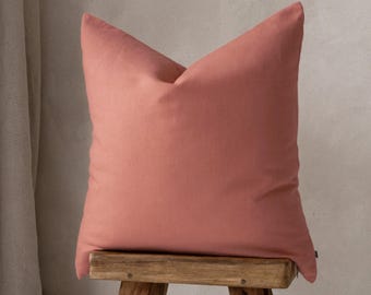 Poszewka na poduszkę z lnu Marsala Rose, ręcznie robiona, zapinana na zamek