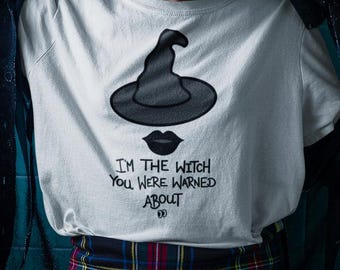 Chemise femme sorcière drôle - T-shirt Je suis la sorcière dont vous avez été prévenu - T-shirt graphique Halloween - Haut de déguisement de sorcière impertinent